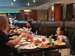 -东方红海鲜百汇(国际大厦店)