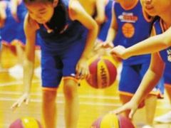 -悦动体能篮球羽毛球网球(三里河店)