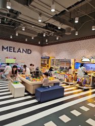-meland亲子乐园(北京首开通州万象汇店)