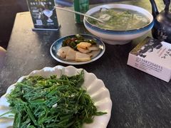-四方小吃·白族庭院餐厅