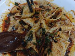 -三好食堂(煎饺·馄饨·肉饼米线·盛世广场店)