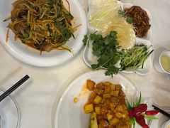 -关东风老北方菜馆(桂芳园店)