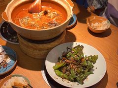 碾辣椒炒肉-吃饭皇帝大(长宁龙之梦店)