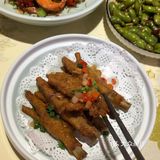黄鹤楼旁‼️很有点东西，逛完了直接到这家吃饭！