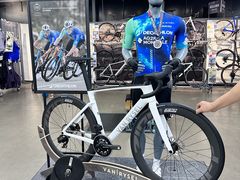 -迪卡侬(南二环店)