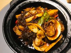 -穹六人间 people 6(岳阳路店)