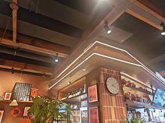 -巴卤社老火锅(财富店)