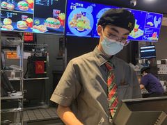 -麦当劳(广州新港东路第二分店)