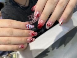 -UGIRL有个美甲