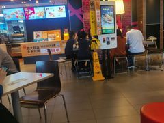 大堂-麦当劳(龙湖时代天街店)