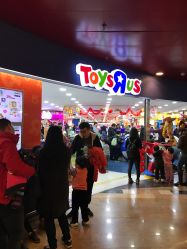 -玩具反斗城(正大广场店)