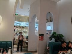 大堂-杯子红牛排(创意产业园店)