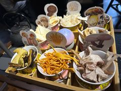 -菌自由丨野生菌火锅特色庭院餐厅(丽江古城店)