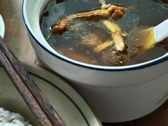 松茸鸡汤-玉滋補