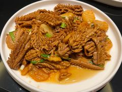 爆炒腰花-闫府私房菜·百年鲁菜(恒隆店)
