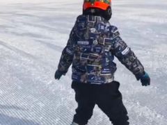 -荣盛康旅野三坡滑雪场