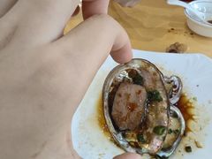 -鹏城人家海鲜酒家·23年老字号(较场尾店)
