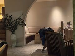 -Hideout Hookah Lounge·隐觅地