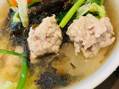 -Chom Cafe and Restaurant