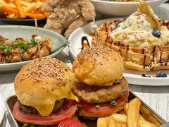 -Nana And Her Friends Restaurant 娜娜家(小寨原力场店)