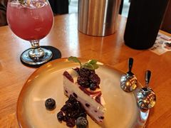 双层蓝莓芝士蛋糕-COMMUNE幻师(番禺时代店)