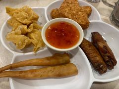 滋味小食拼盘-喜莲咖啡