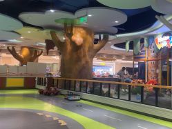 -MELAND CLUB亲子乐园•派对(虹桥万象城店)
