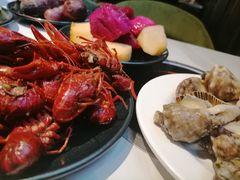 咸蛋黄小龙虾-五月罗马海鲜自助餐厅(月星环球港店)