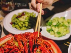 -沪小胖小龙虾(淮海中路旗舰店)