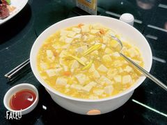 -HOMES上海本帮菜(襄阳公园店)