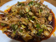特色拌拐肉-茅屋大酒店