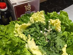 -红鼎豆捞·非遗鲍皇汤火锅(宝丰路店)