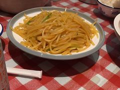 -老郑家东北春饼(龙悦居店)