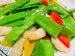 -云海肴·汽锅鸡·云南菜(天山百盛优客店)