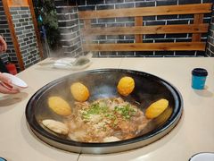 -王老六铁锅炖鱼(华阳路店)