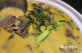 Braised Wild Eel in Clay Pot