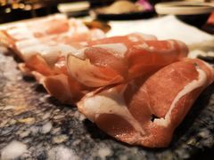巴产淖尔羔羊腿肉-哥老官重庆美蛙鱼头(虹口龙之梦店)