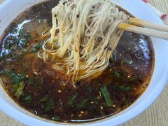 -撒哈达姆兰州辣子牛肉面(飞跃路店)