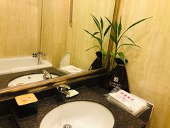 -山东大学学府大酒店(千佛山地铁站店)