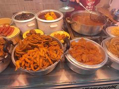 -柳州肥姨妈大骨螺蛳粉(东靖路店)