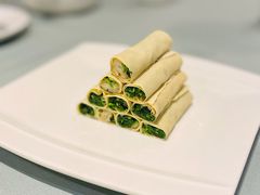 荠菜虾仁豆皮卷-沈大成(南京东路店)