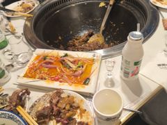-哈尔滨烧烤·山河村铁锅炖(交大店)