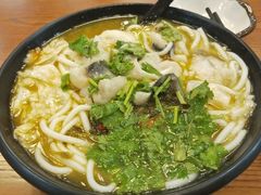 -鑫花溪牛肉米粉(凤凰街创始总店)