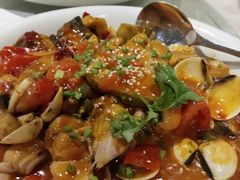 凉瓜炒花蛤-渔太泰漓江小馆·广西融合菜(西街店)