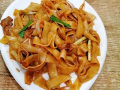 -广东小美食(果戈里大街店)