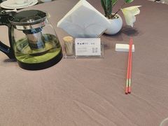 -香山湖家家宴(中山陵店)
