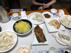 -东方饺子王(工农大路店)