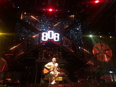 -808 LiveHouse