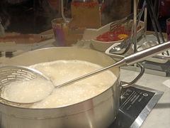 -尚尚仙·酸汤猪手·猪肚鸡火锅(华联万柳购物中心店)