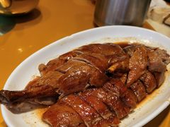 招牌恒益烧鹅-百年恒益烧腊海鲜酒家·非遗传承(广州黄埔店)